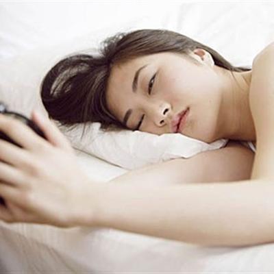睡前吃蜂胶可以么