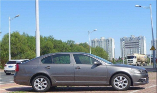 斯柯达明锐汽车 斯柯达明锐手动挡如何消除保养提示