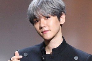 EXO伯贤宣布成立个人公司 开直播回应贷款等谣言