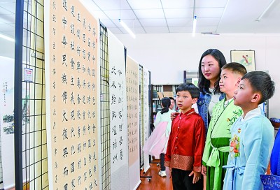 各地中小学创新诗词教育方式方法——美好诗意 在孩子们心中流淌 各地中小学创新诗词教育方式方法——美好诗意 在孩子们心中流淌