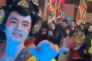 张歆艺卡点为袁弘庆生 晒老公女装扮相引爆笑