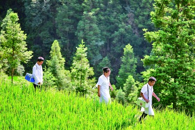 向乡野进发!送去文化、科技与健康 向乡野进发!送去文化、科技与健康